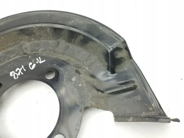Mazda CX-30 2023 Linke hintere Bremsabdeckung OEM AMD147842 image 3