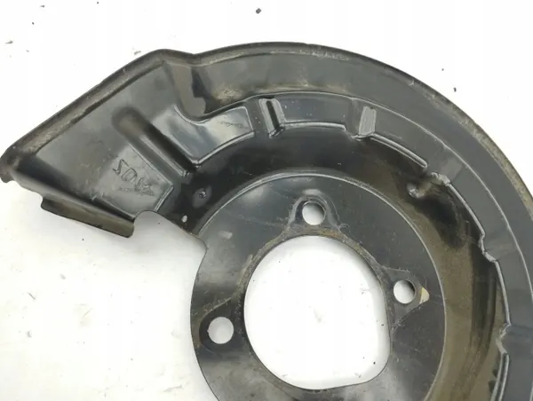 Mazda CX-30 2023 Linke hintere Bremsabdeckung OEM AMD147842 image 5