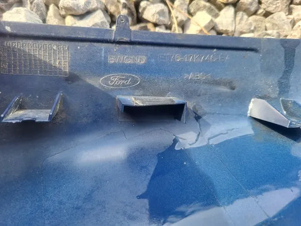 Capot de rétroviseur droit FORD COURIER ET76-17K746-EA image 3