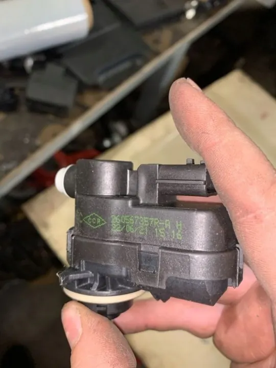 Motor Ajuste Faróis OEM 260567357R Renault image 6