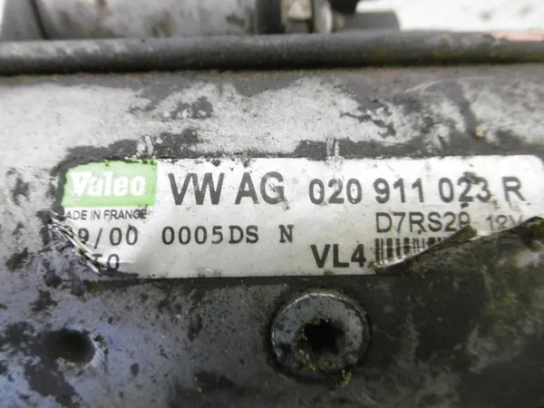 Motor de arranque VW GOLF IV 1.9L diésel 2001 OEM 020911023R image 2