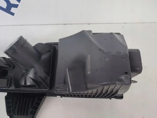 Ilmansuodattimen kotelo BMW F30 F31 F20 F21 image 7