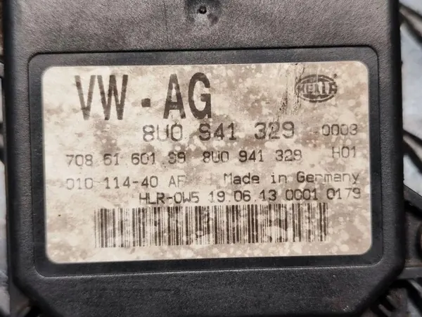 Skoda OE 8U0941329 Belysningskontrollenhet image 3