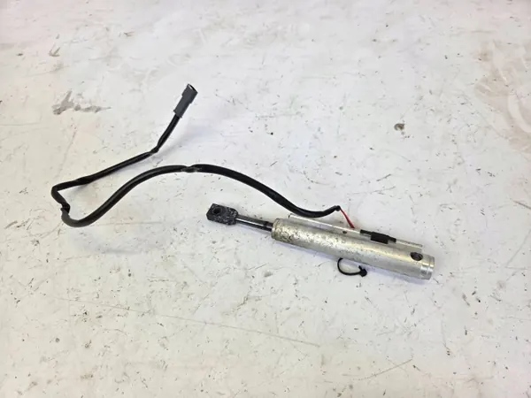 Cylindre Hydraulique Toit Saab 9-3 OEM 1676-030-D image 2