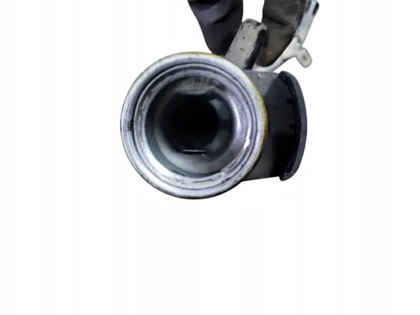 Pescoço de enchimento Mazda 6 OEM JUT203746 - Usado image 3