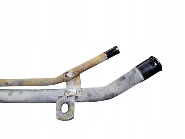 Pescoço de enchimento Mazda 6 OEM JUT203746 - Usado image 4