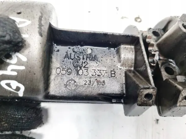 Öljypumppu OEM 059103337B Audi A4 2.5L 1998 image 4