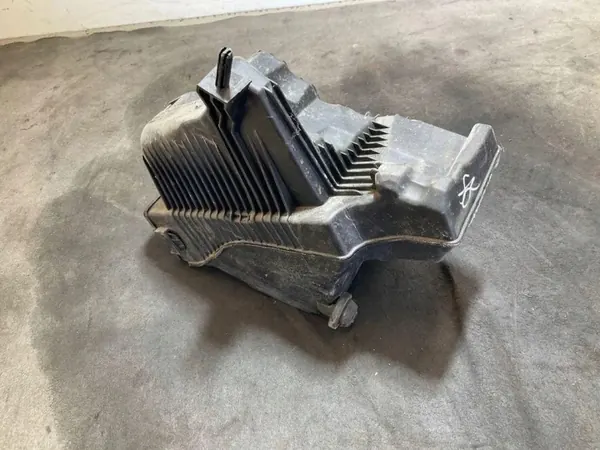 Luftfilterhus OEM 8200366696 för Nissan NV200 image 4