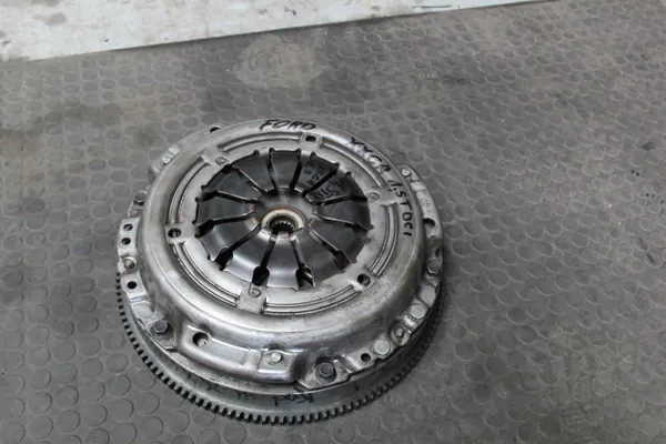 Kytkinkittiö vaihteistolla OEM Ford 1.5 TDCI image 7