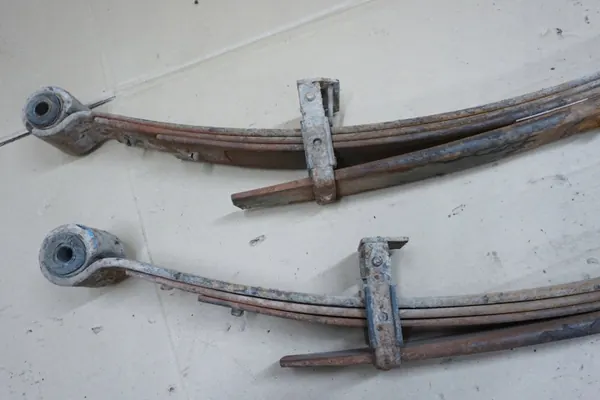 Opel Campo Hintere Blattfedern OEM 00000019 image 6