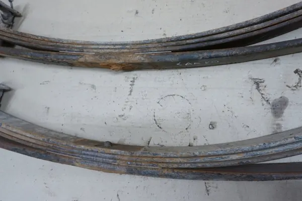 Opel Campo Hintere Blattfedern OEM 00000019 image 8
