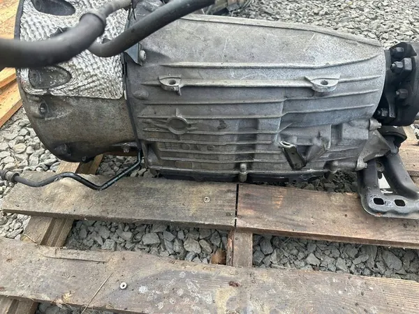 Transmissão automática 2202701100 Mercedes-Benz W220 5.0 V8 image 2