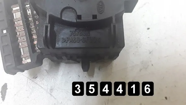 Interruptor Kia Picanto OEM AM-354416 - Pieza Usada image 2