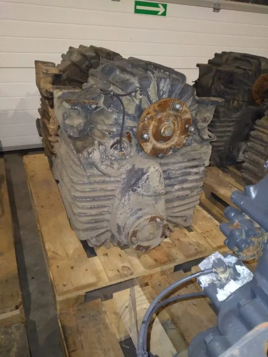 Utväxlingslåda OEM A0002800300 för Mercedes Actros 8x8 image 5