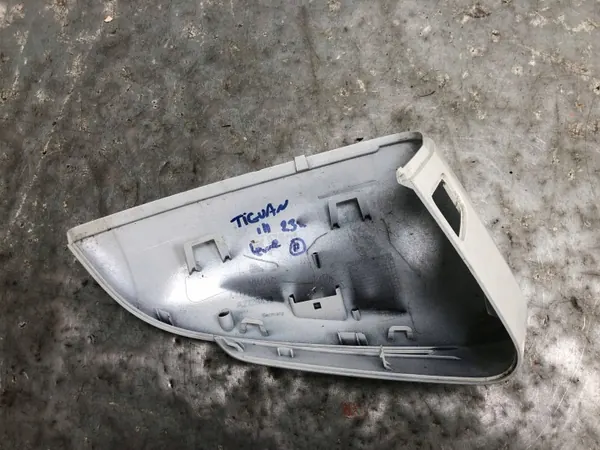 OEM 571857537A Linker spiegelbehuizing VW Tiguan III image 5
