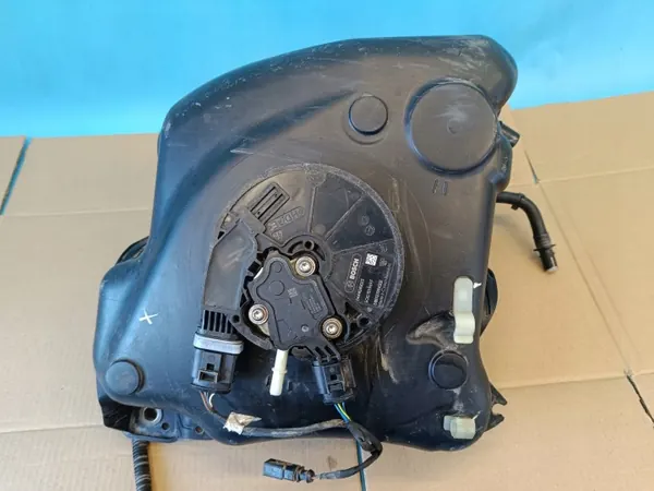 Skoda AdBlue-Tank & Pumpe OEM 5Q0131969F 3Q0131877D image 8
