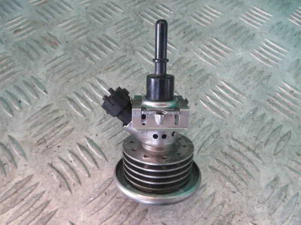 Land Rover AdBlue-Pumpe OEM 04440210502 für Evoque L538 image 2