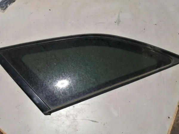 Gebrauchte Audi OE Heckscheibe links OEM 4G9845297D image 2