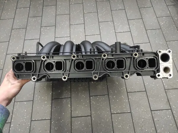 EGR Inlaatspruitstuk Mercedes W203 W210 W209 A61209037 image 2