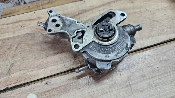 Vacüumpomp OEM AE2004 voor VW Passat B6 1.9TDI image 2