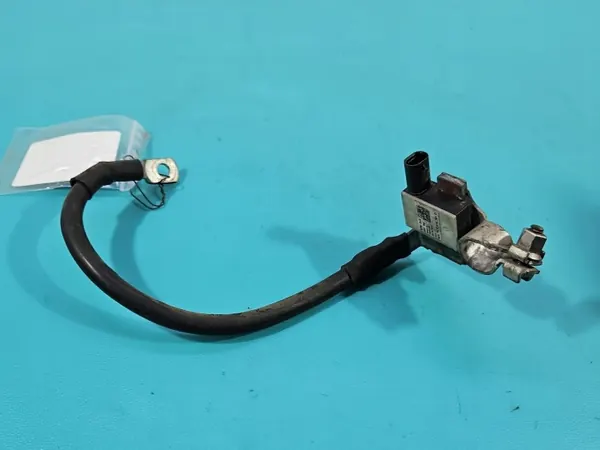 OEM 6C0915181D Minuspoolklem image 3