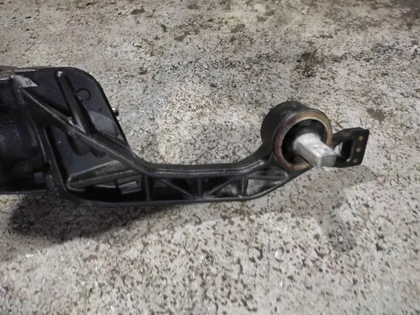 Käytetty taka-akselin alennusvaihde MERCEDES-BENZ VITO W447 R4473510105 image 3