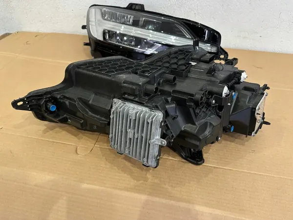 VOLVO V60 S60 MID LED VALOT SETTI 32338013 32338015 image 5