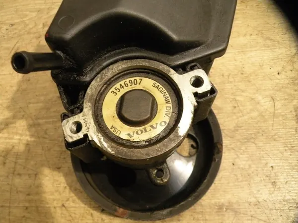 Volvo OE 3546907 Stuurbekrachtigingspomp image 4