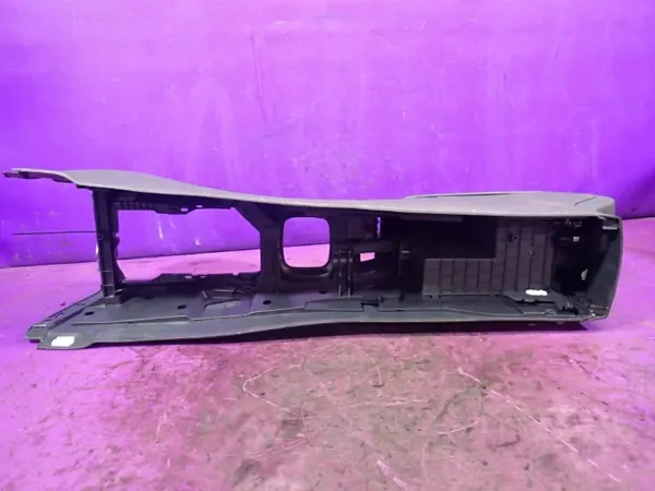 Renault OE Middenconsole OEM Zawada-386623- Gebruikt image 10