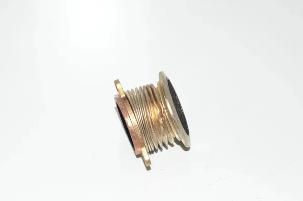 Uitlaatklem OEM 11658580555 voor BMW X7 G07 3.0L image 2