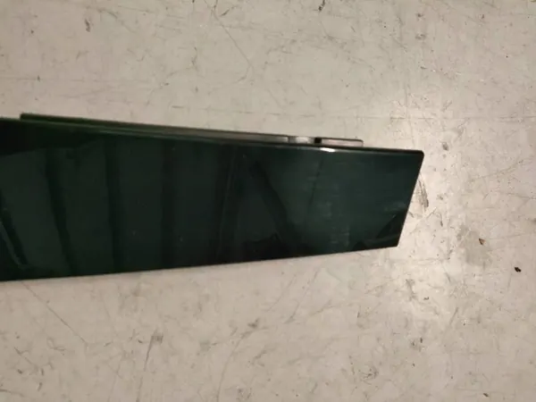 Skoda Scala Oikea Takaoven Lista OEM 657839902 image 4