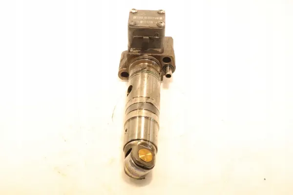 Pompe à injection Mercedes-Benz A0280746902 d'occasion image 4