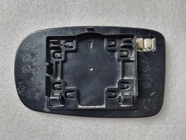 Insert de rétroviseur Dodge OEM PES21984 - Pièce d'occasion image 6