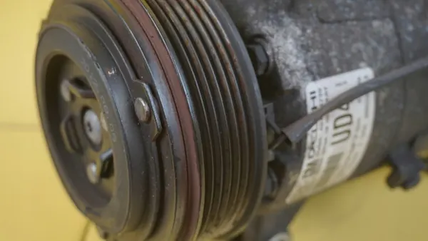 ZAFIRA C ASTRA 2.0 CDTI A/C Kompressori 13335252 image 5