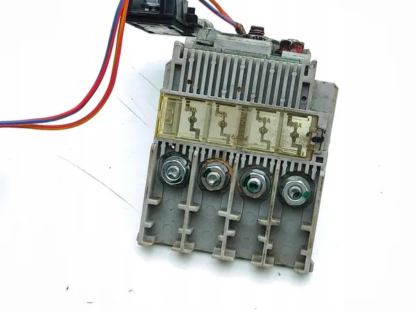 Mitsubishi Outlander Pyrotechnische Klema 2014 PA6TG35 image 6