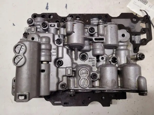 Opel T29171 Vaihteiston hydraulinen ohjausyksikkö image 2