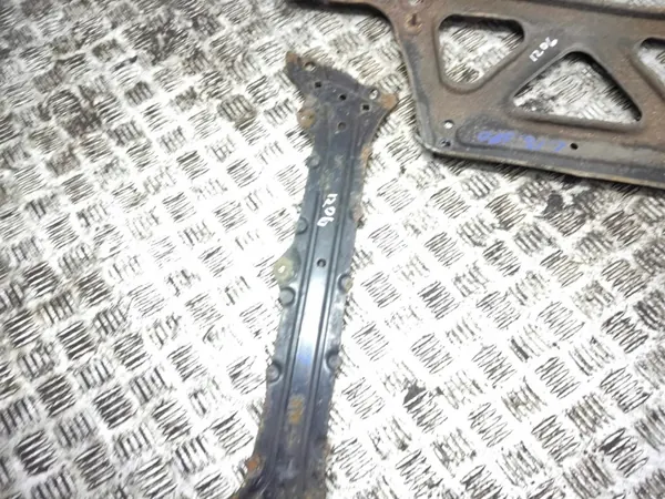 Etutukirunna Lexus IS III XE30 2015 OEM AMD172929 image 4