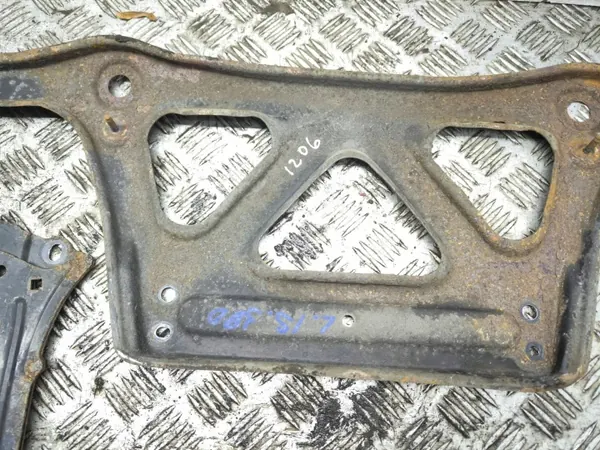 Etutukirunna Lexus IS III XE30 2015 OEM AMD172929 image 7