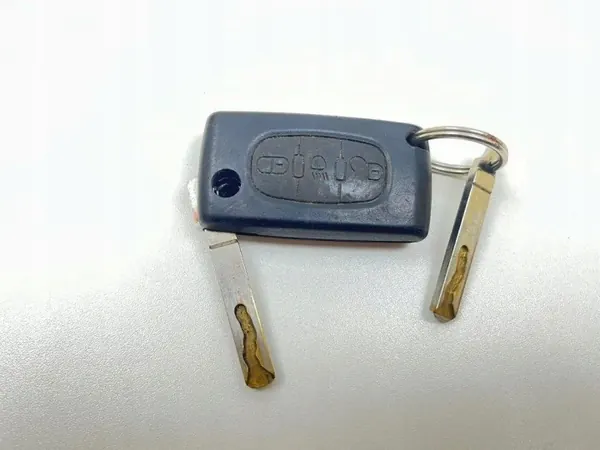 Interruptor de encendido OEM N0502073 para Citroën C4 I 1.6L Diesel image 4
