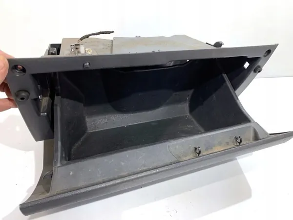OEM 13150268 Passagerar handskfack Opel Zafira B image 3
