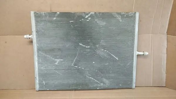 Radiador de agua MERCEDES SPRINTER W907 W910 B907 B910 2020- image 3