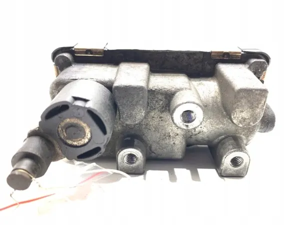 Turboaktoori OEM 743115-0001 Mercedes S211:lle image 3