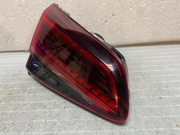 Luz trasera izquierda VW GOLF VII GTI 5G0945307P image 3