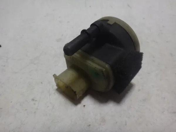 Brandstofverwarmer OEM 8572529 voor BMW F30 F31 F34 image 2