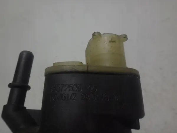 Brandstofverwarmer OEM 8572529 voor BMW F30 F31 F34 image 5