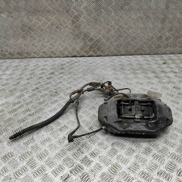 Oikea etujarrusatula VW TOUAREG 3.0L 7L6615150A image 3