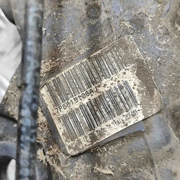 Oikea etujarrusatula VW TOUAREG 3.0L 7L6615150A image 9