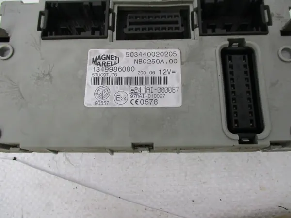 Caixa BSI usado OEM 1349986080 para Fiat Ducato III image 4