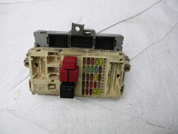 Caixa BSI usado OEM 1349986080 para Fiat Ducato III image 6