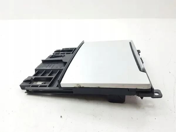 Cinzeiro dianteiro Audi A7 S7 4G 2014 OEM 4G0863278 image 3